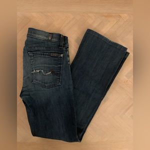 7 for All Mankind Bootcut Jeans Sz 27